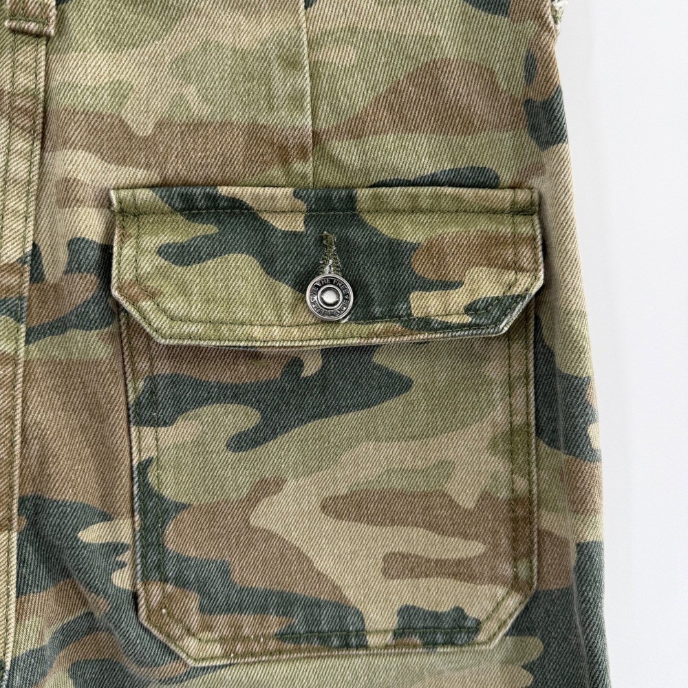 We The Free Remy Camo Crop Pants in Moss Green Size 25 - Picture 7 of 12